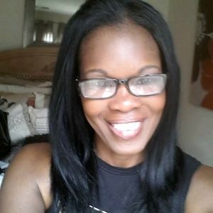 Meet your Posher, Pamela